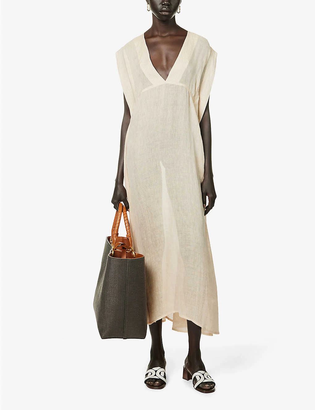 V-neck Open-back Linen Maxi Dress 4 V-neck Open-back Linen Maxi Dress - Image 2