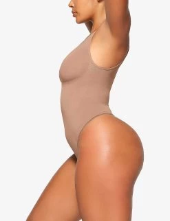 Sculpt Ruched Stretch-woven Body -Mode Charm Shop R04160369 SIENNA ALT02