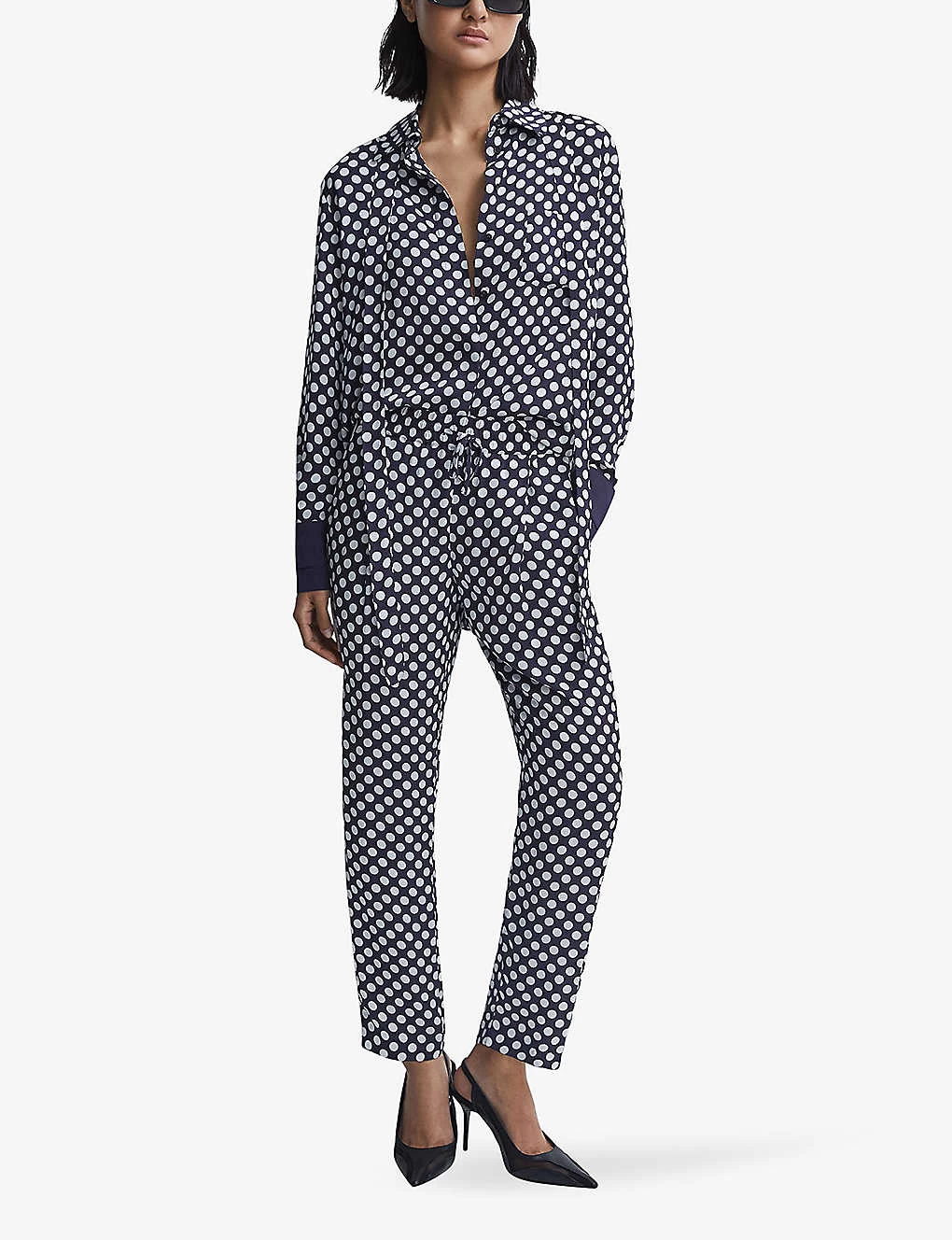 Reiss Ezra Polka-dot Tapered-leg Midi-rise Woven Trousers 3 Reiss Ezra Polka-dot Tapered-leg Midi-rise Woven Trousers - Image 2