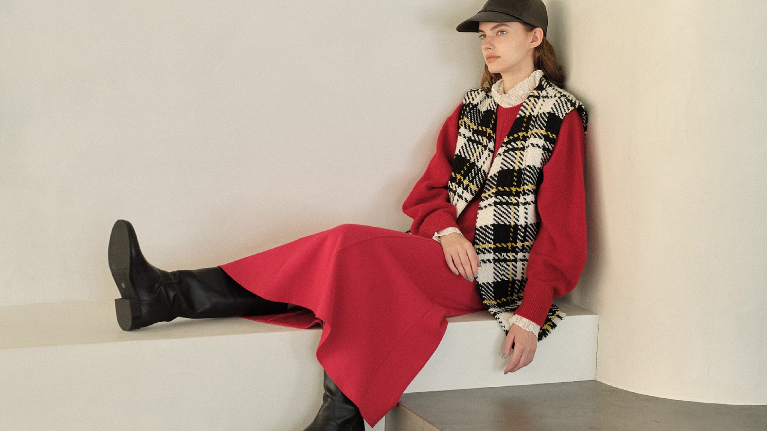 Mode Charm Shop -Mode Charm Shop section3 2@2x min scaled